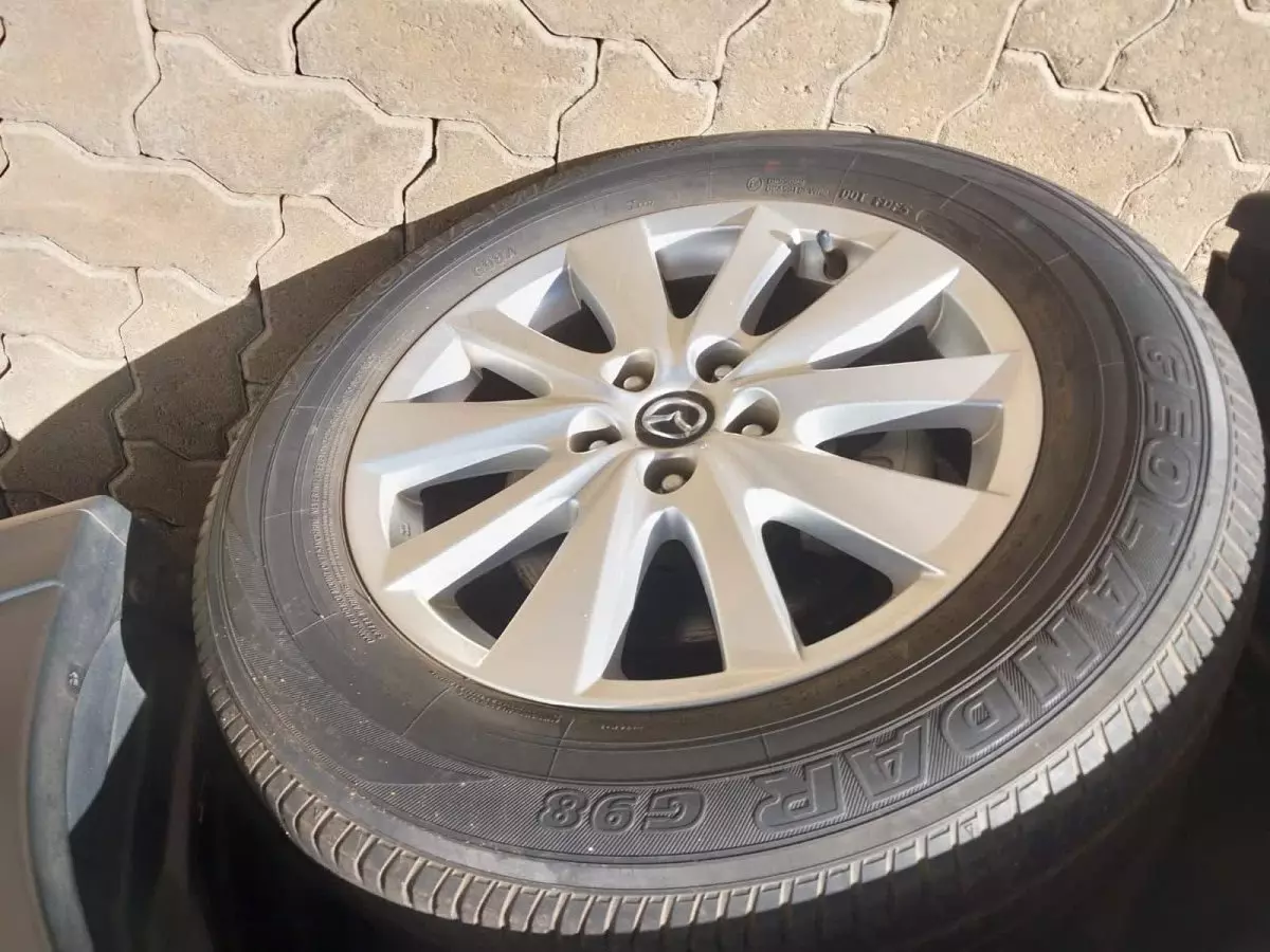 tyre2