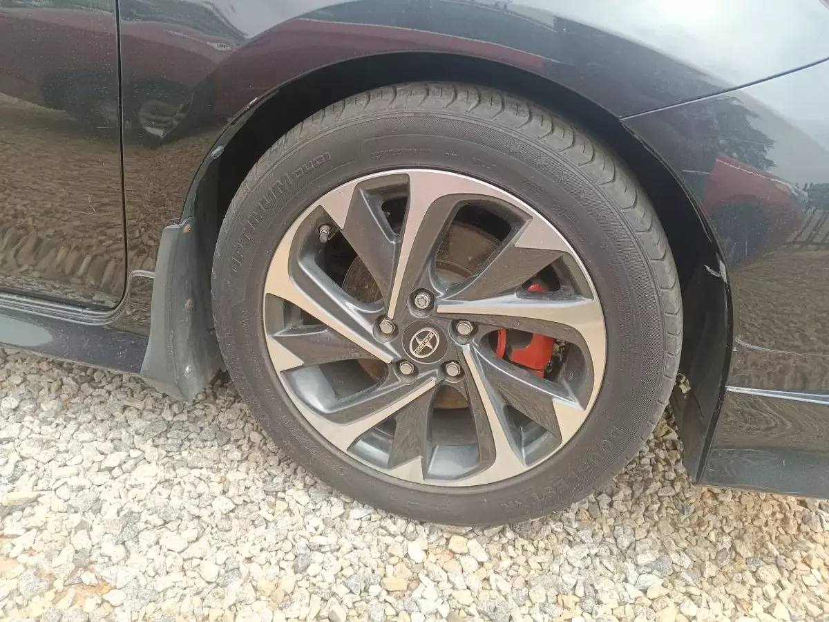 tyre2
