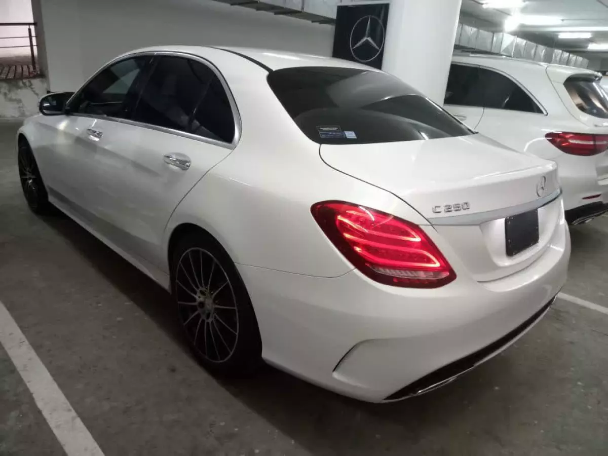 car Left Back