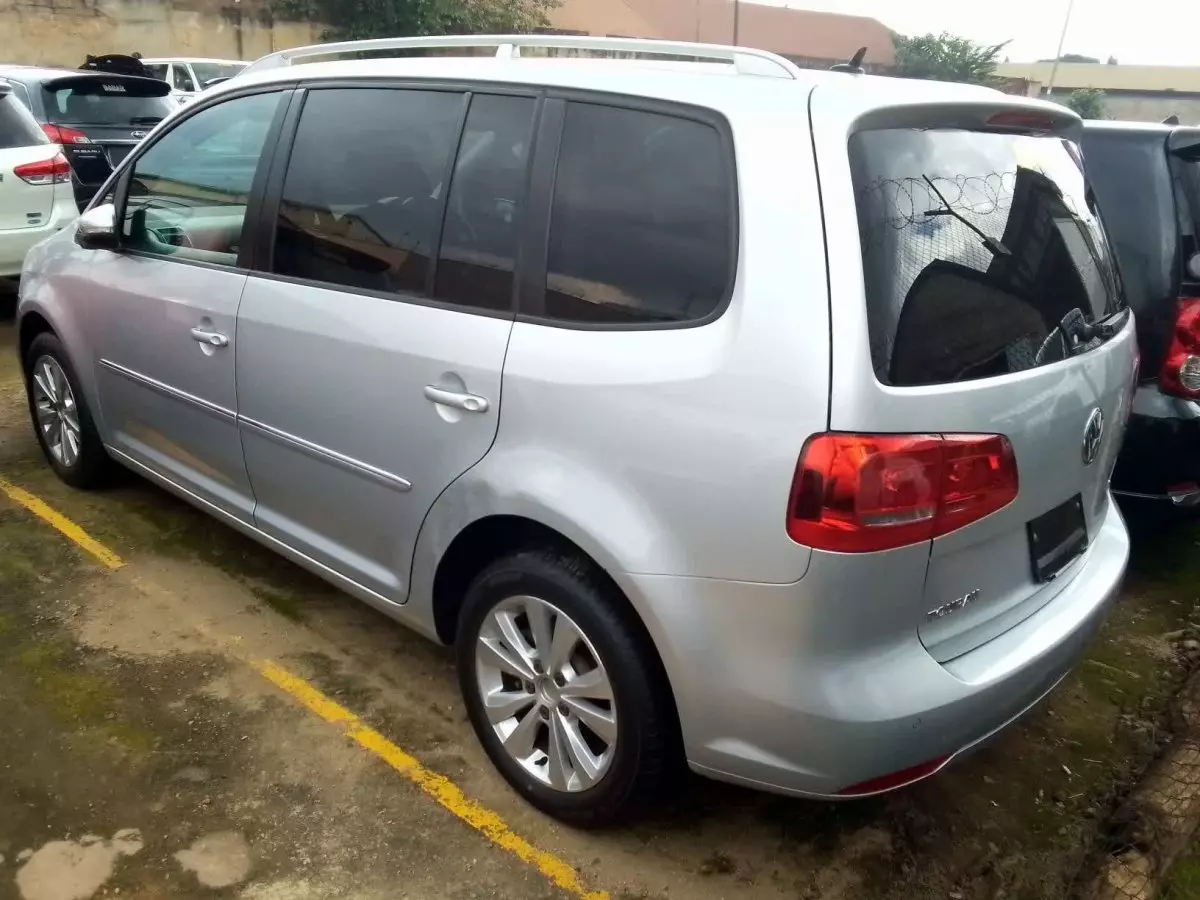 car Left Back