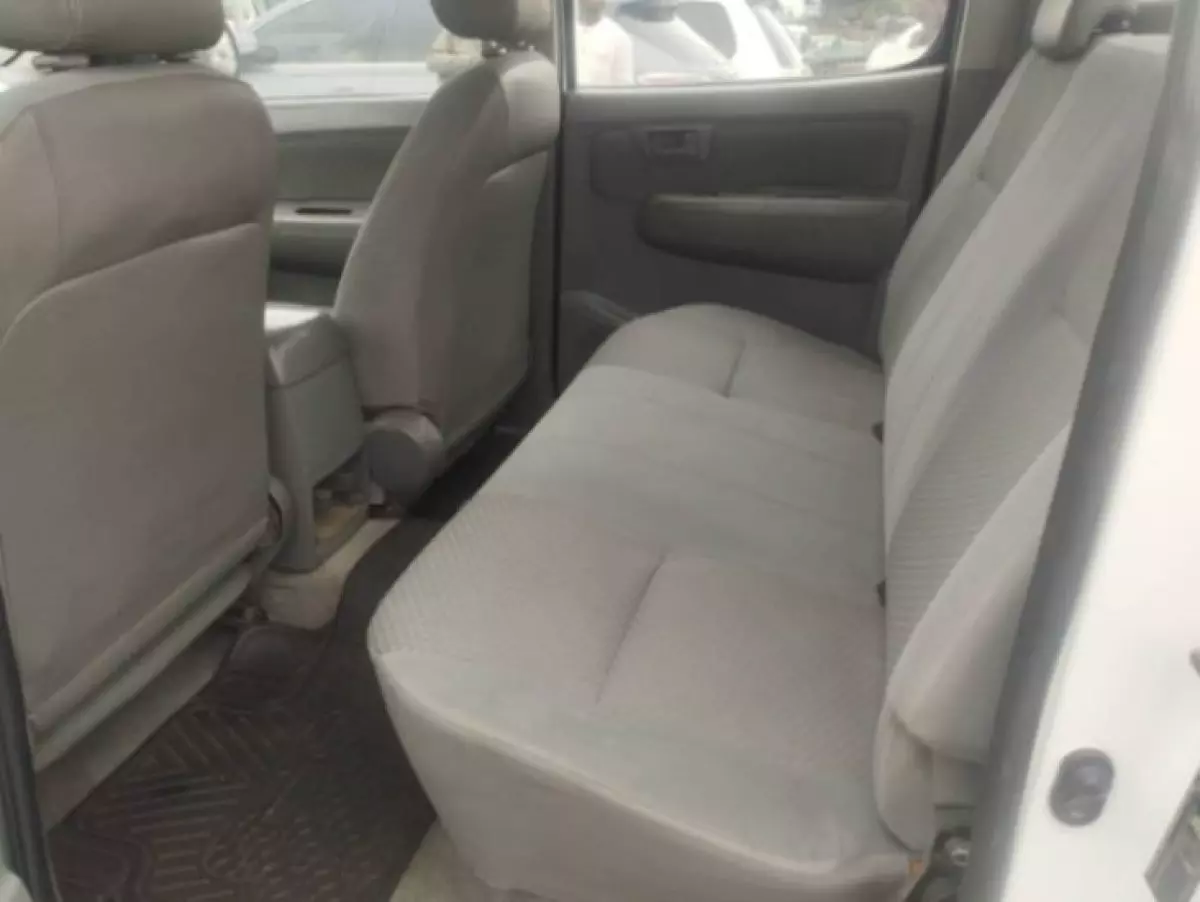interiorBack