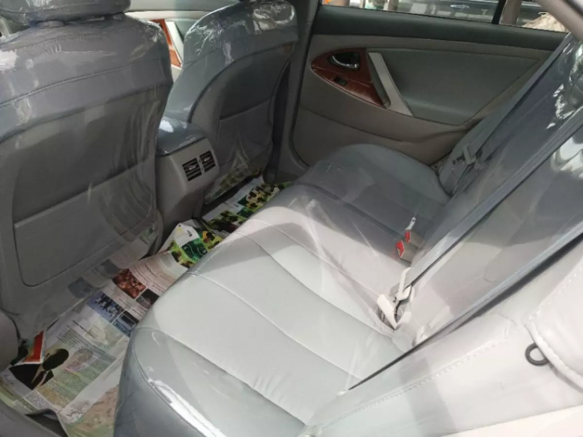 interiorBack