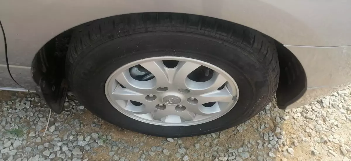 tyre1