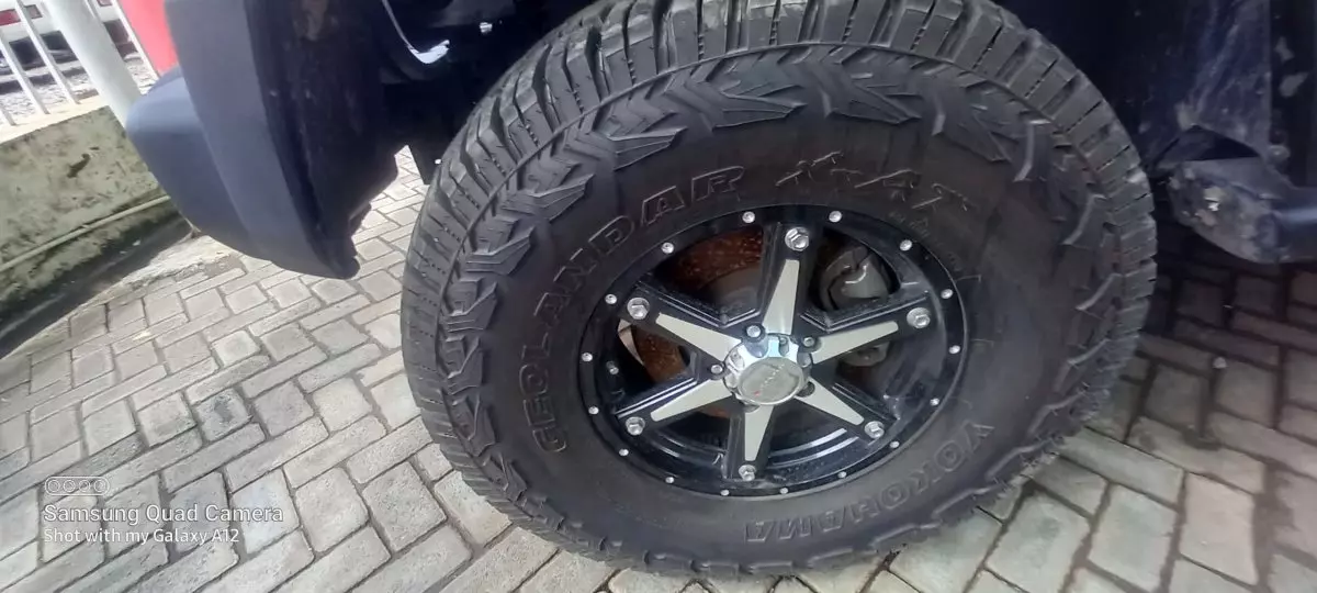 tyre0