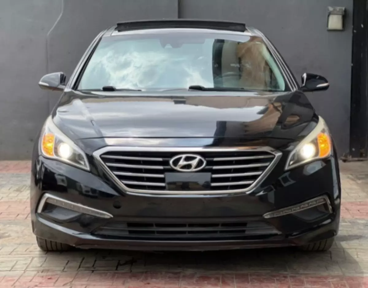 Hyundai Sonata - 2015