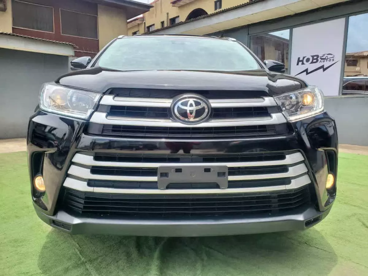 Toyota Highlander - 2019