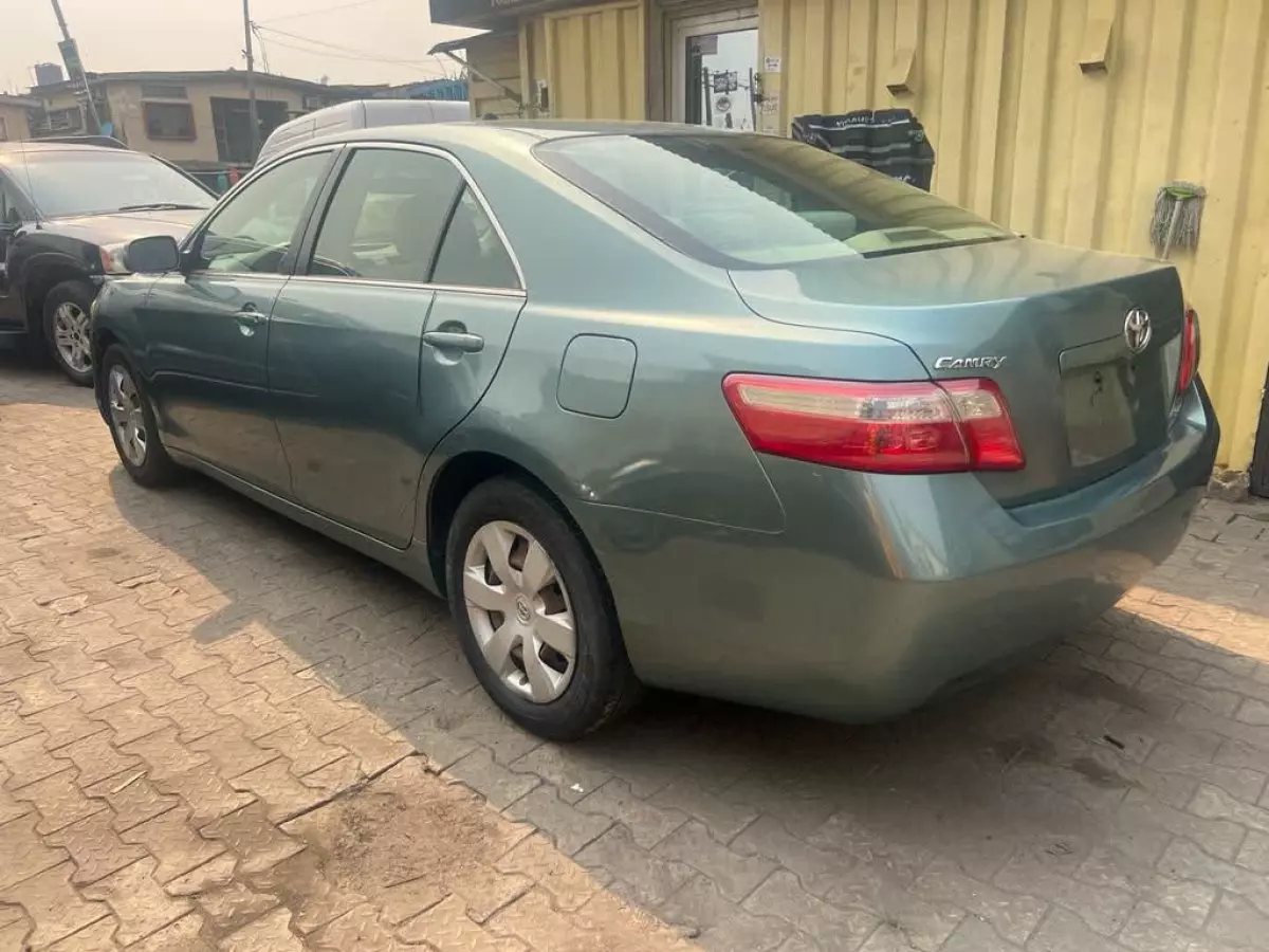 car Left