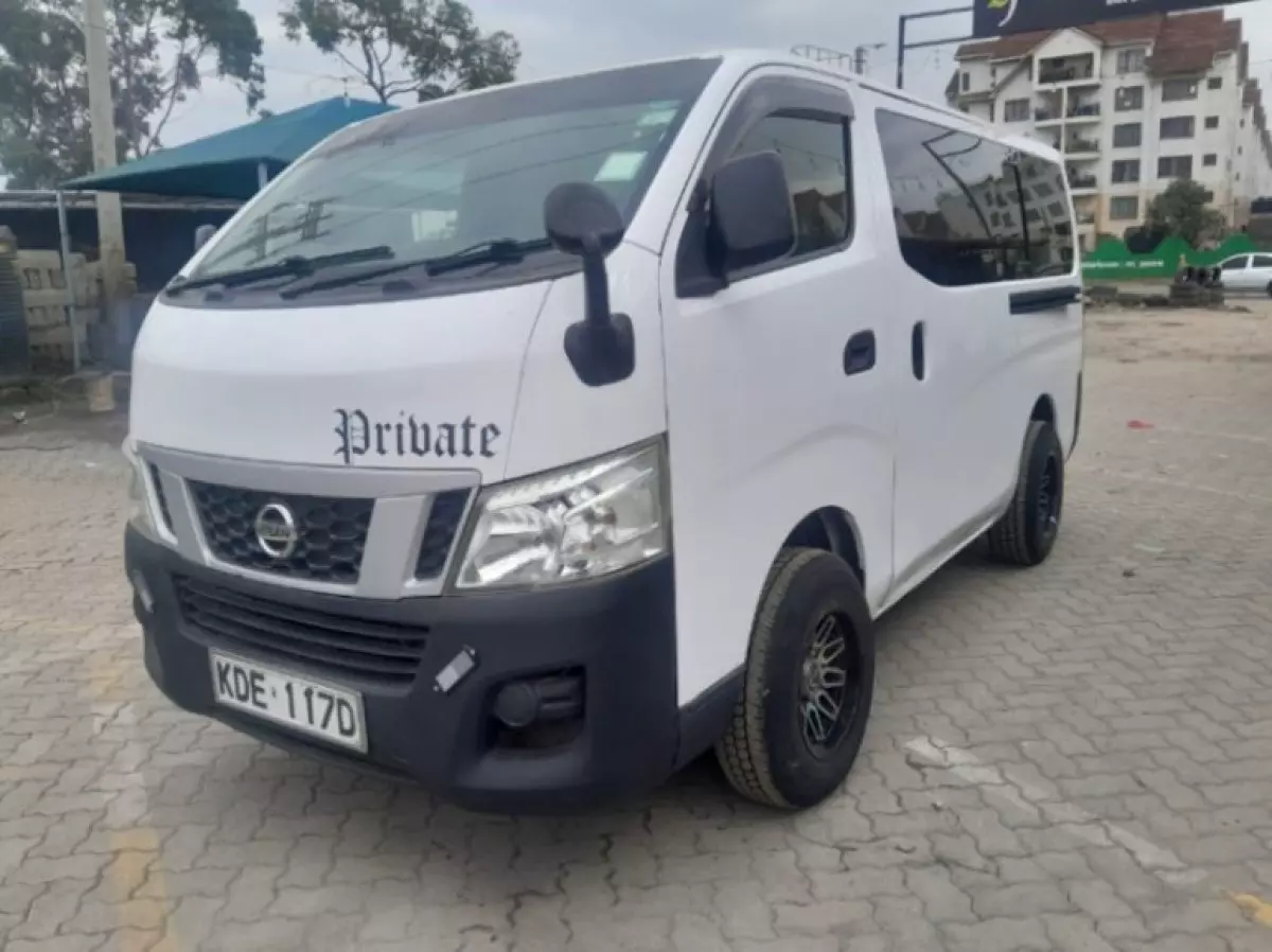 Nissan Caravan  - 2013