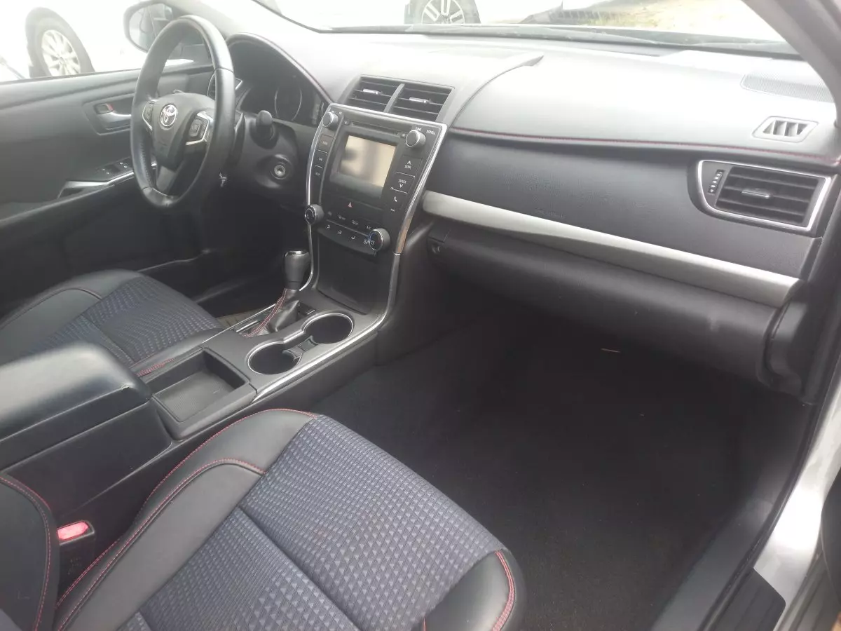 sideInterior