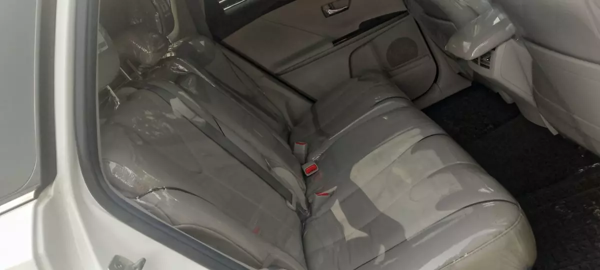 interiorBack