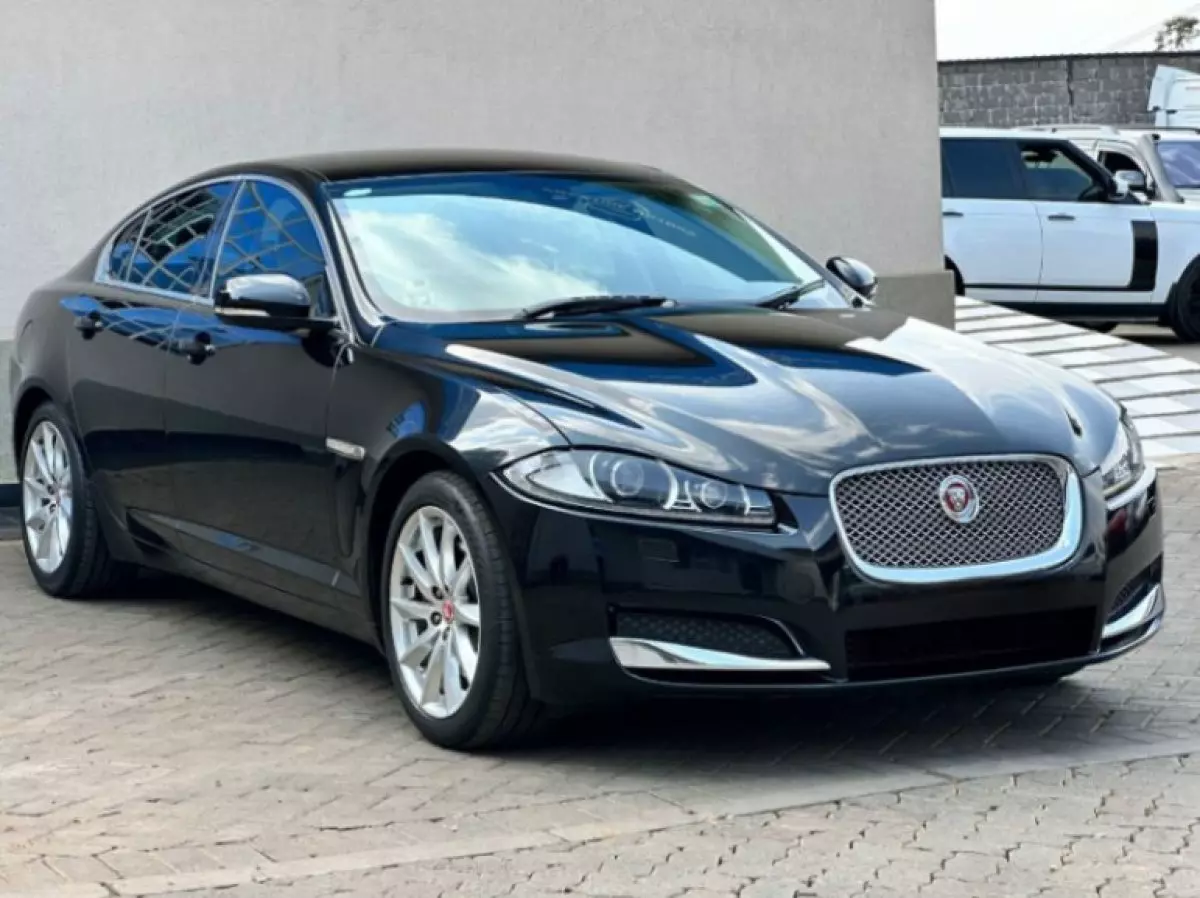 Jaguar XF - 2015