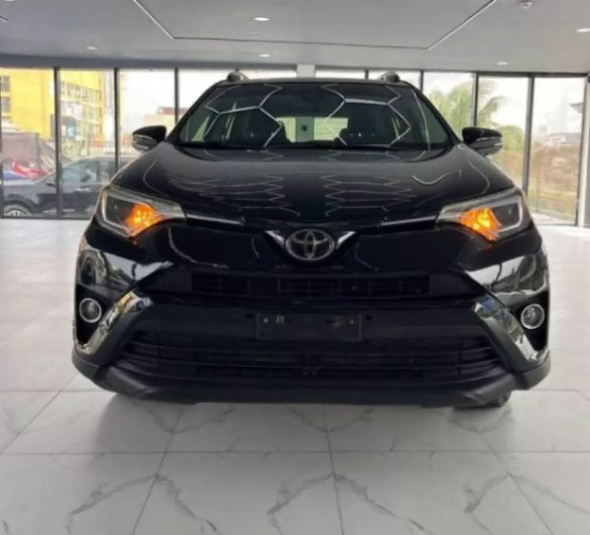 Toyota RAV 4 - 2016