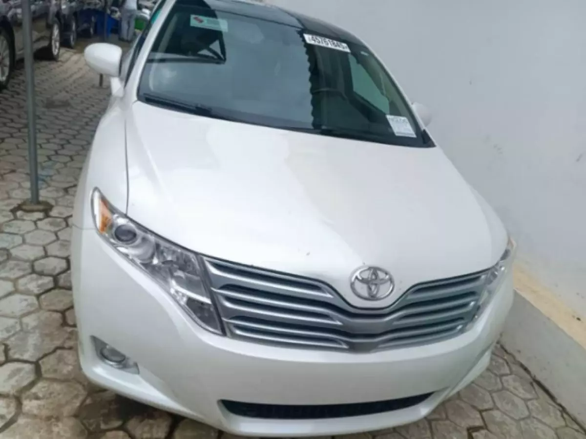 Toyota Venza - 2011