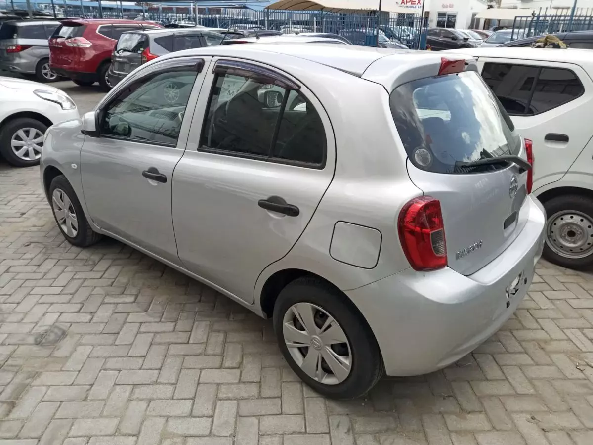 car Left Back