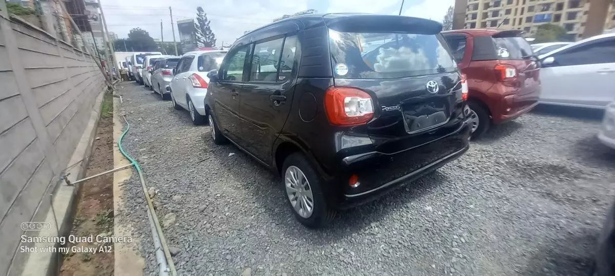 car Right Back