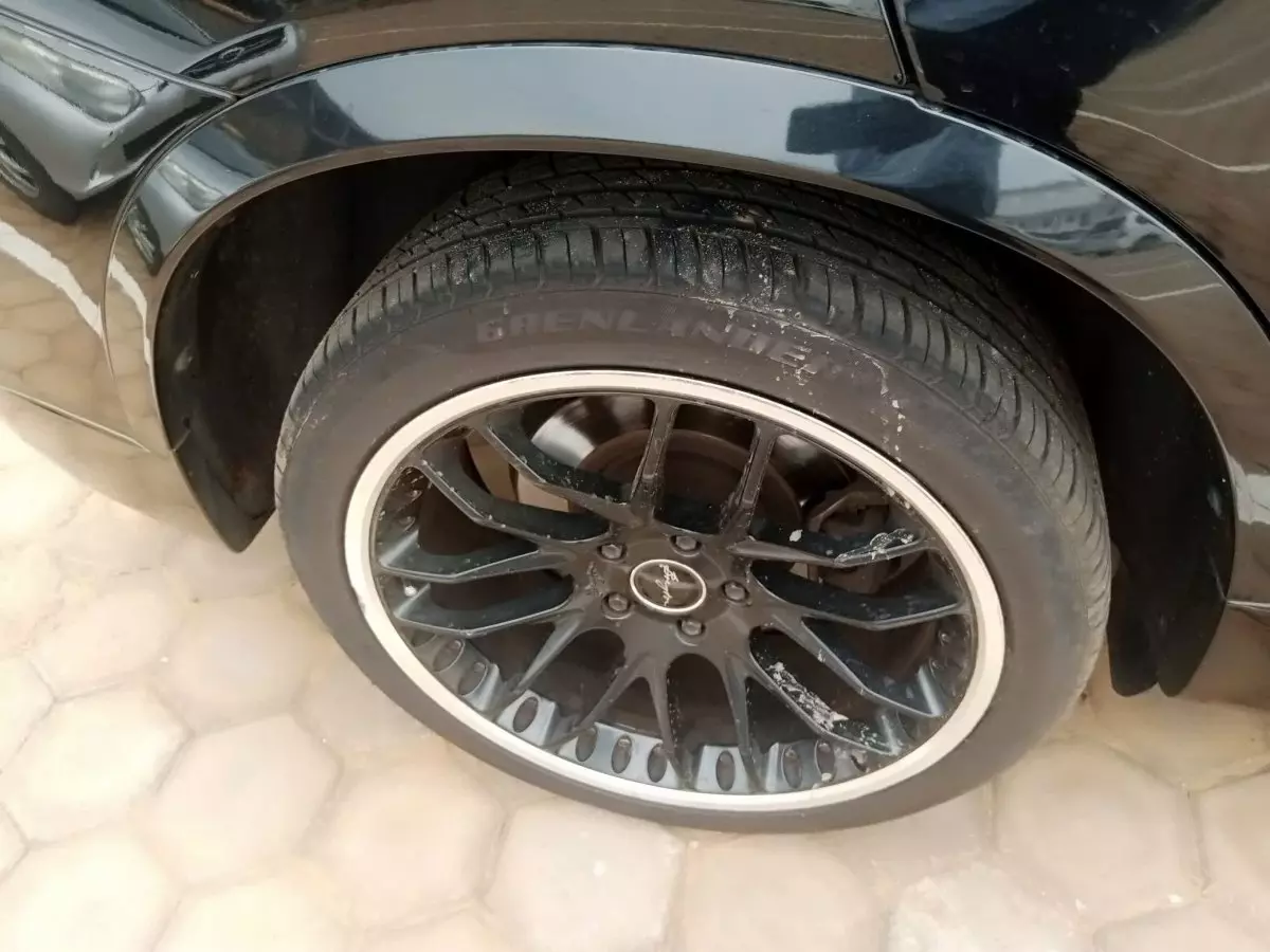 tyre0