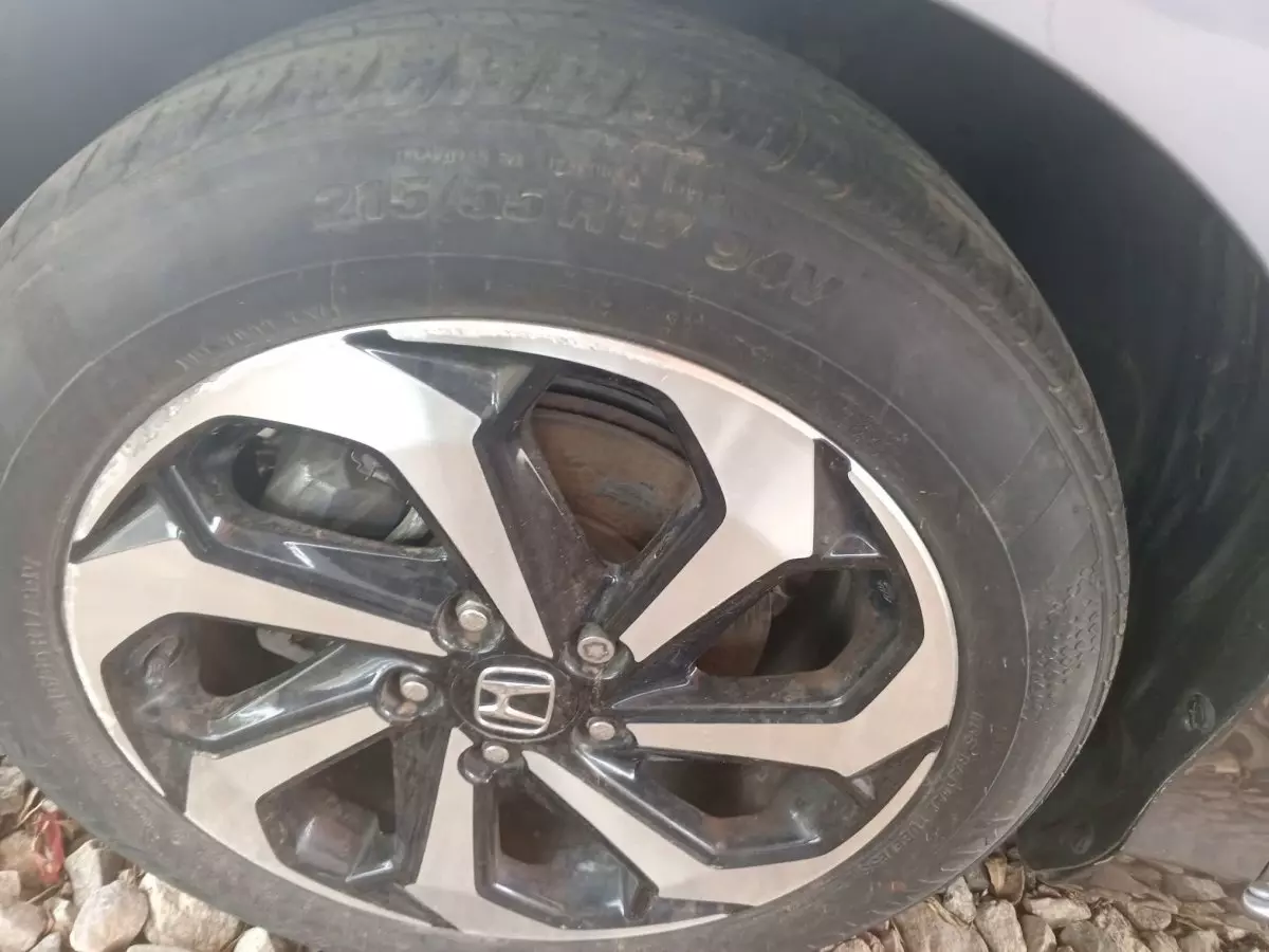 tyre1