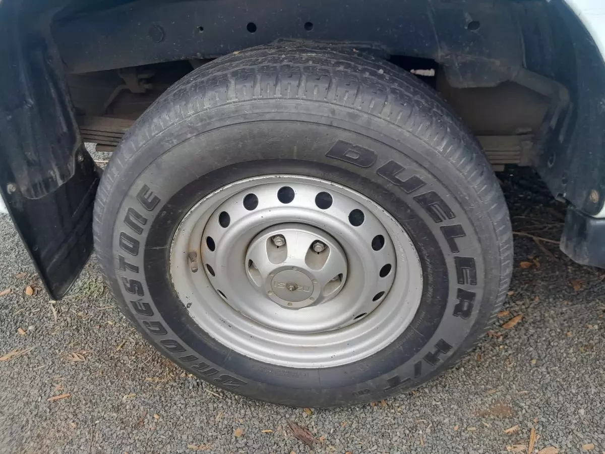 tyre1