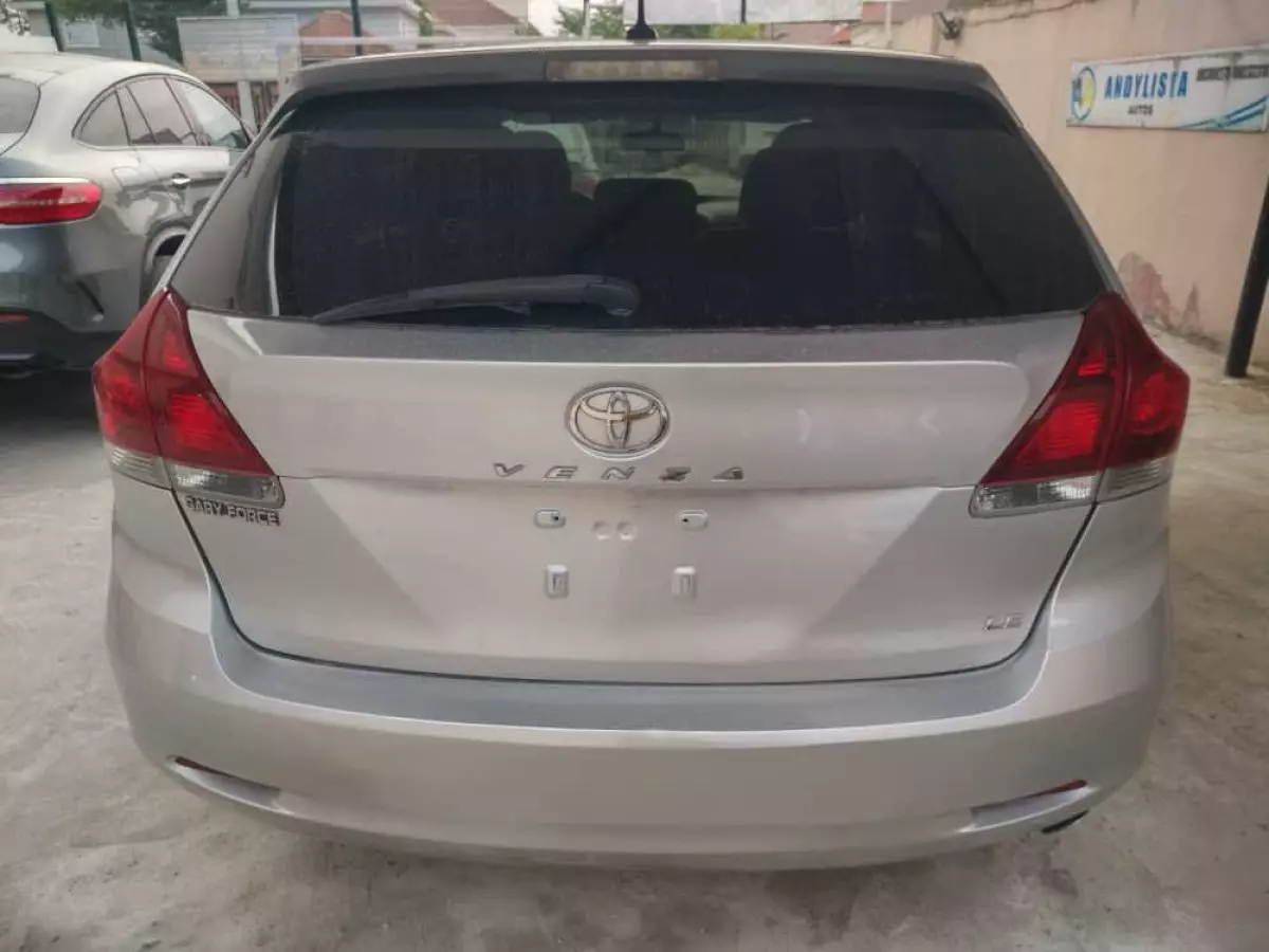 car Back