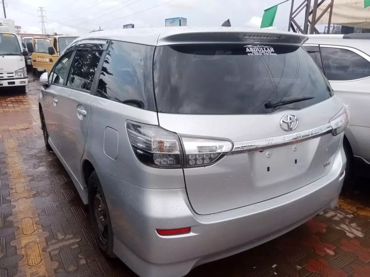 car Left Back