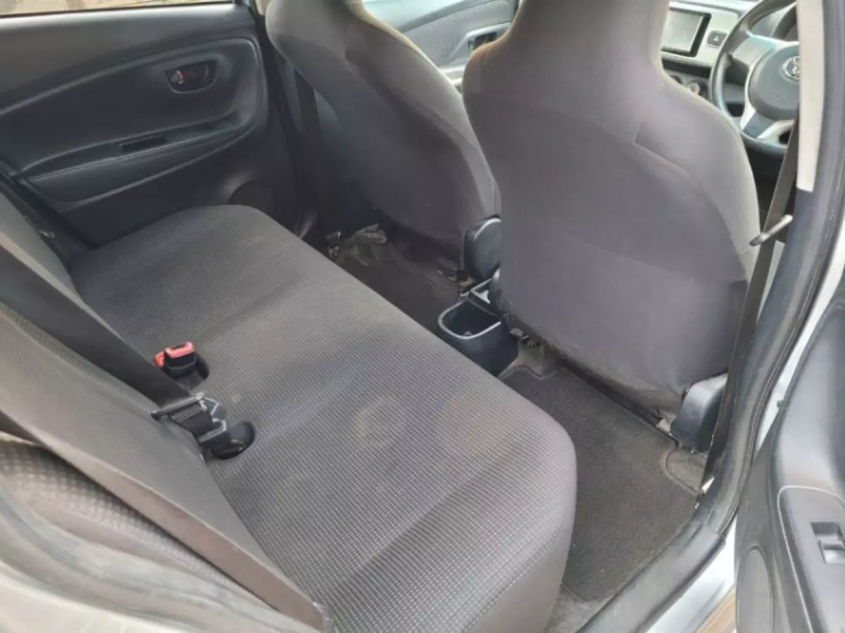interiorBack