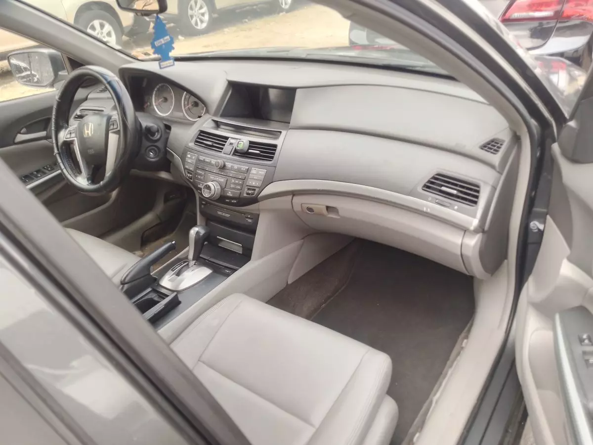 car Left