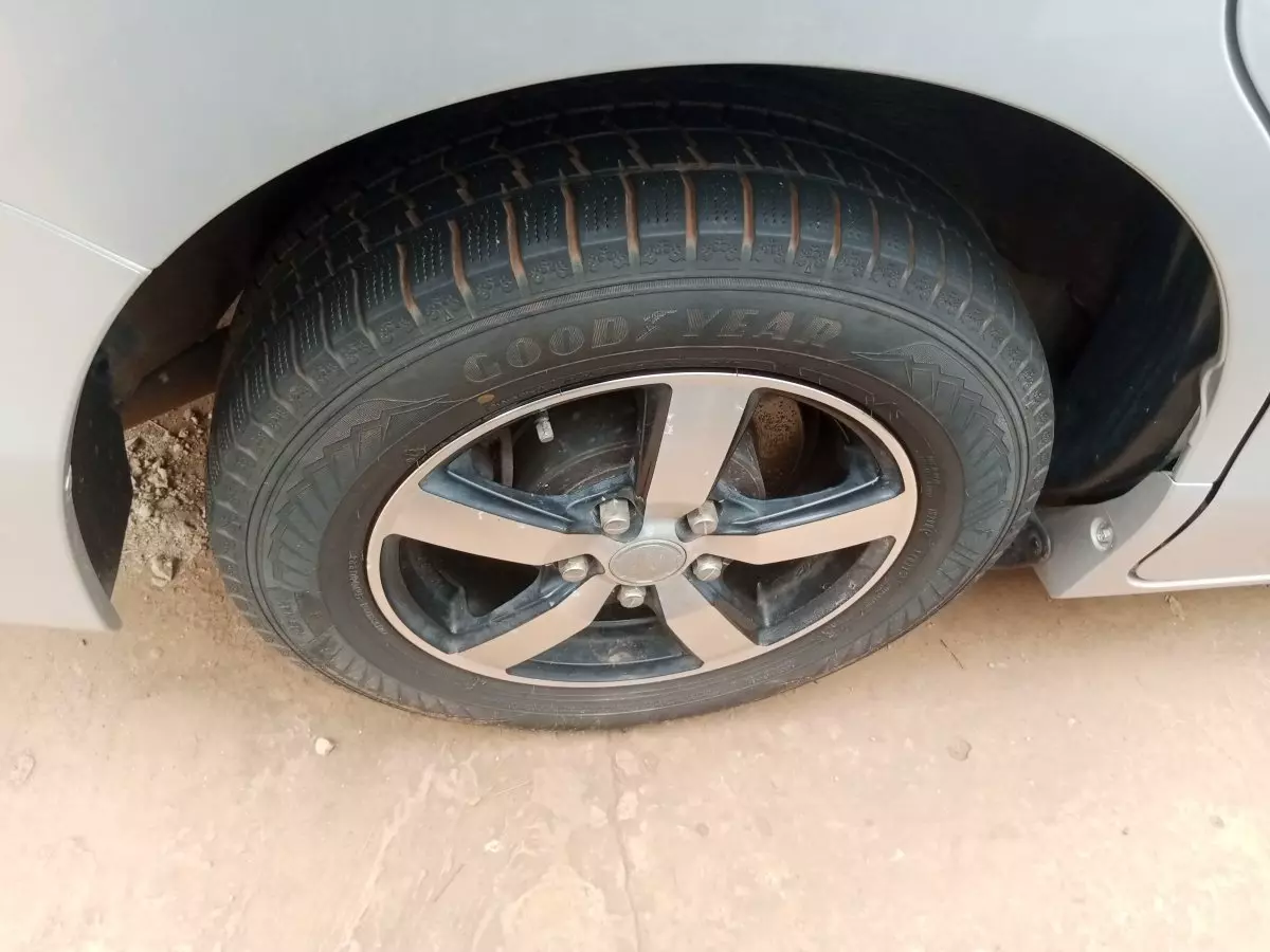 tyre3