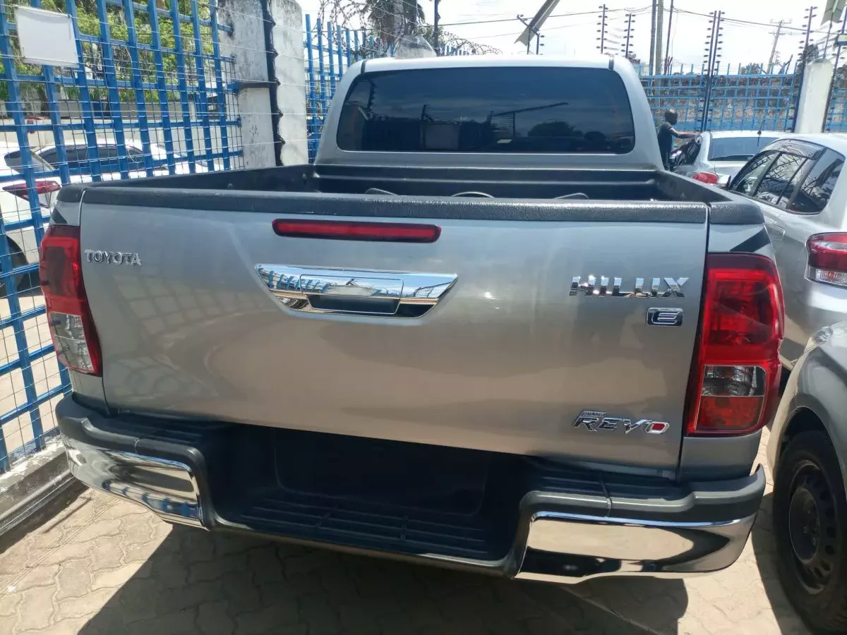 car Back