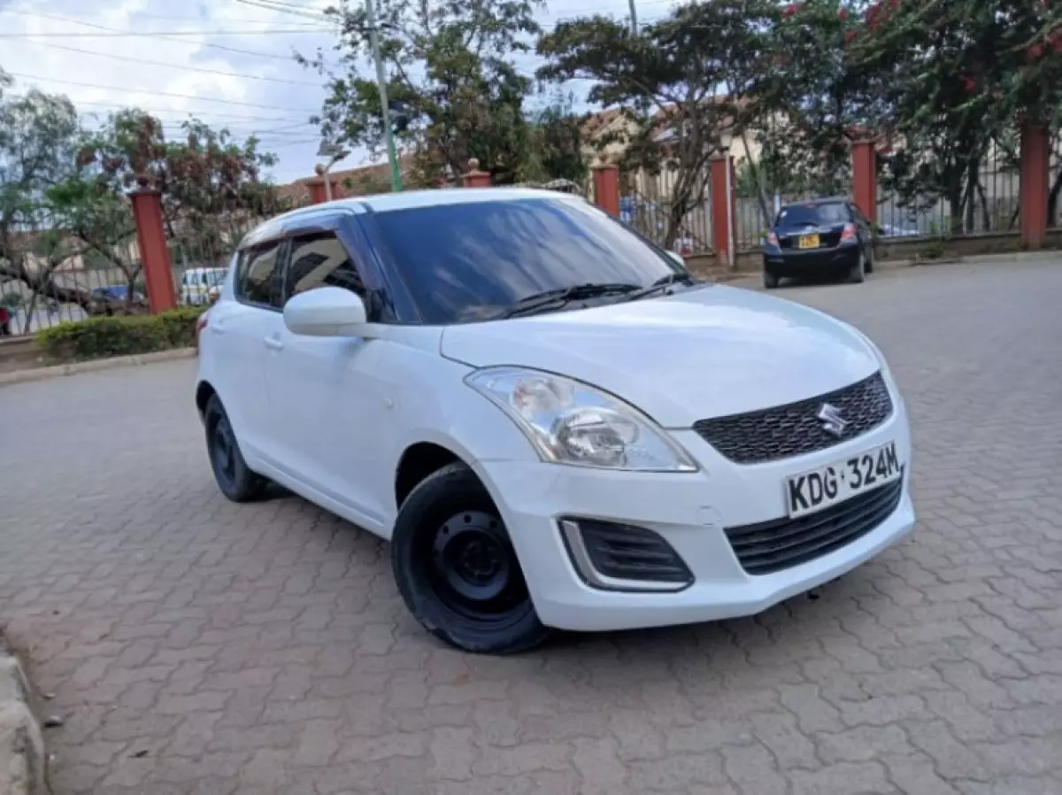 SUZUKI Swift - 2016
