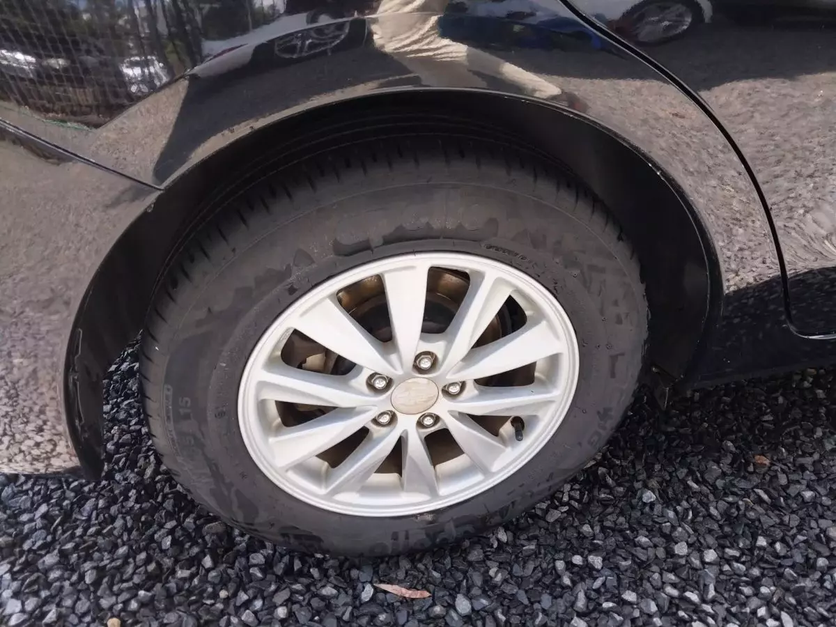 tyre2