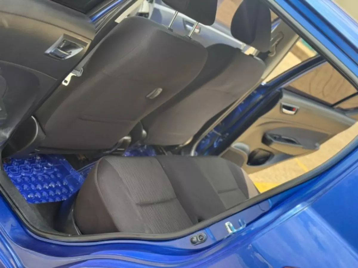 interiorBack