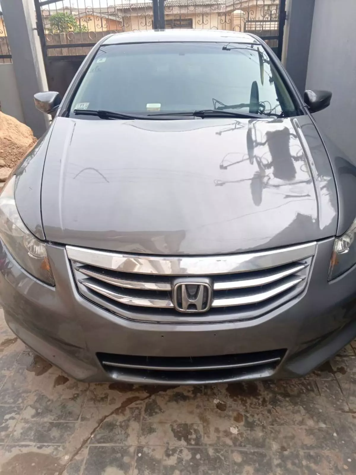 Honda Accord - 2011
