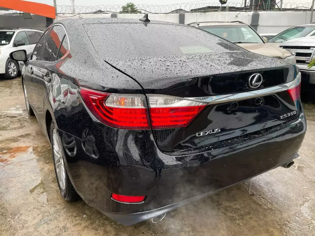 car Left Back