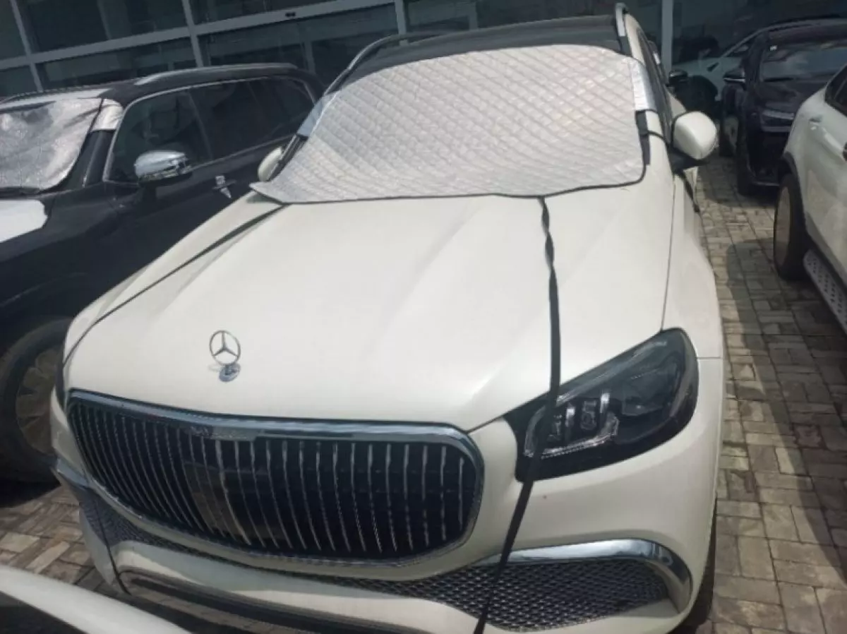 Mercedes-Benz Maybach - 2021