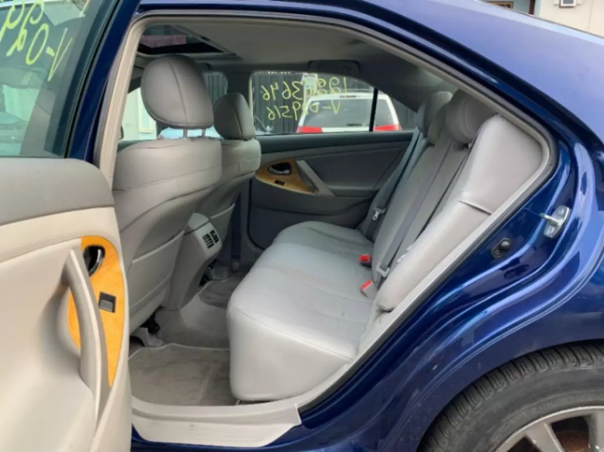 interiorBack