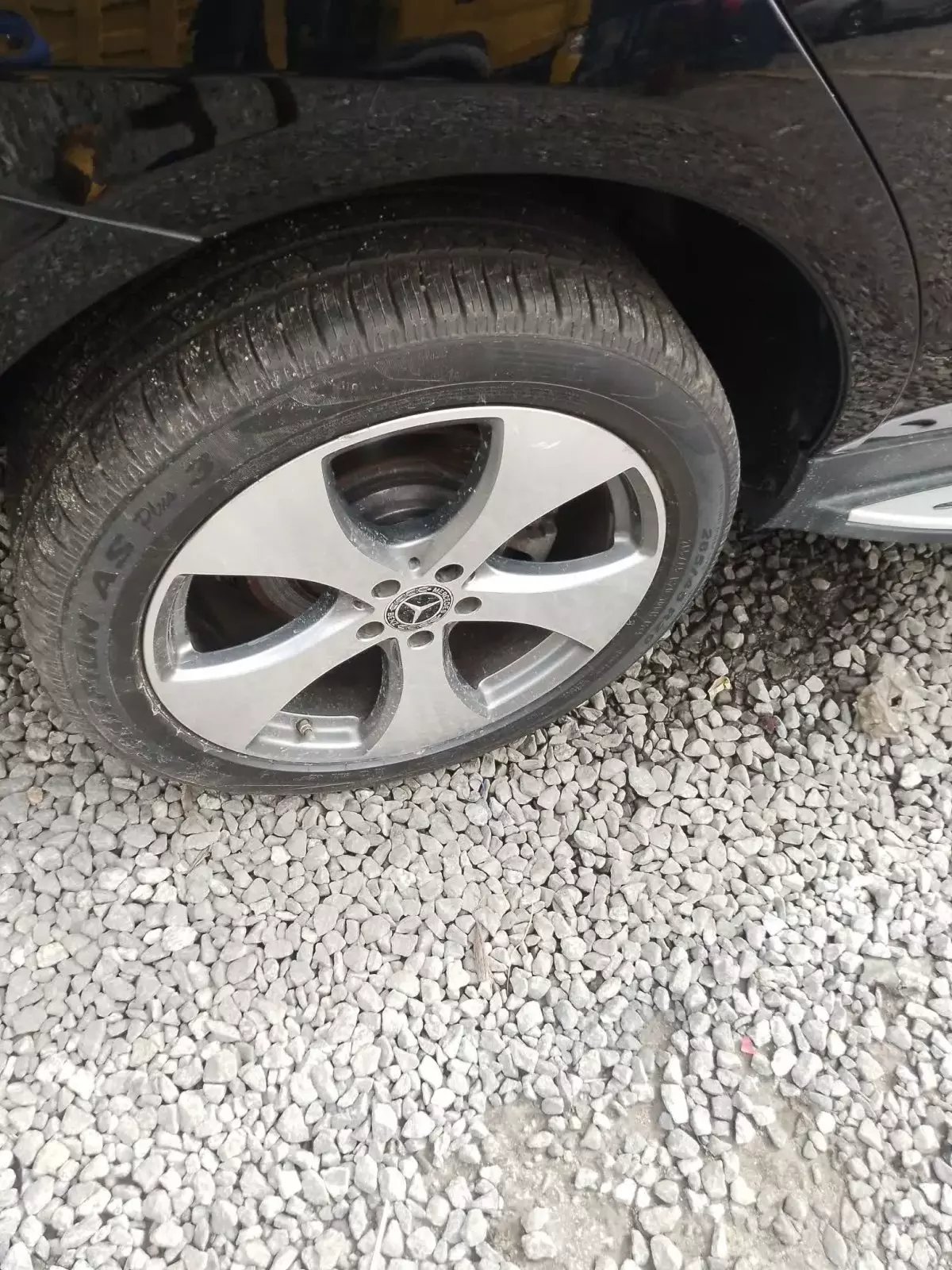 tyre2