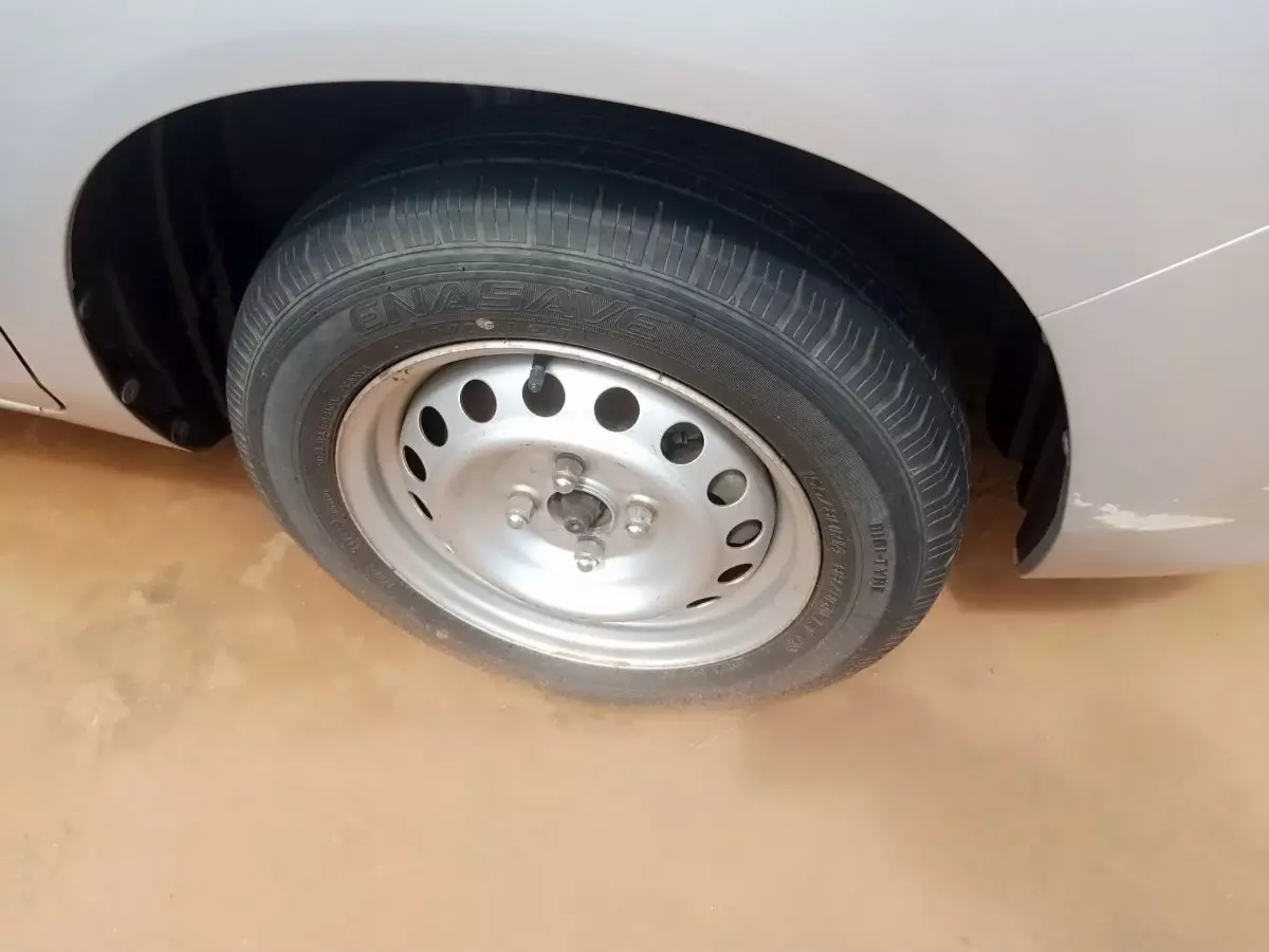 tyre3