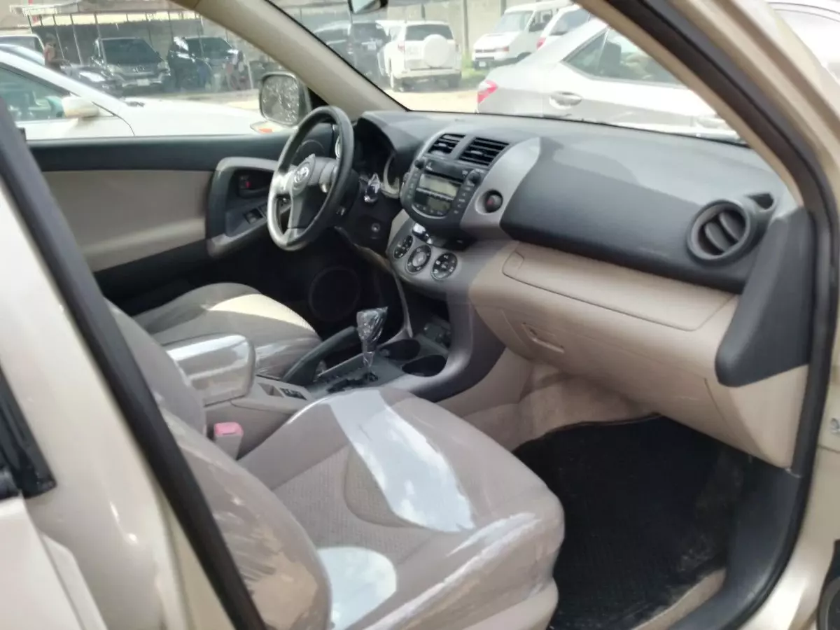 car Left