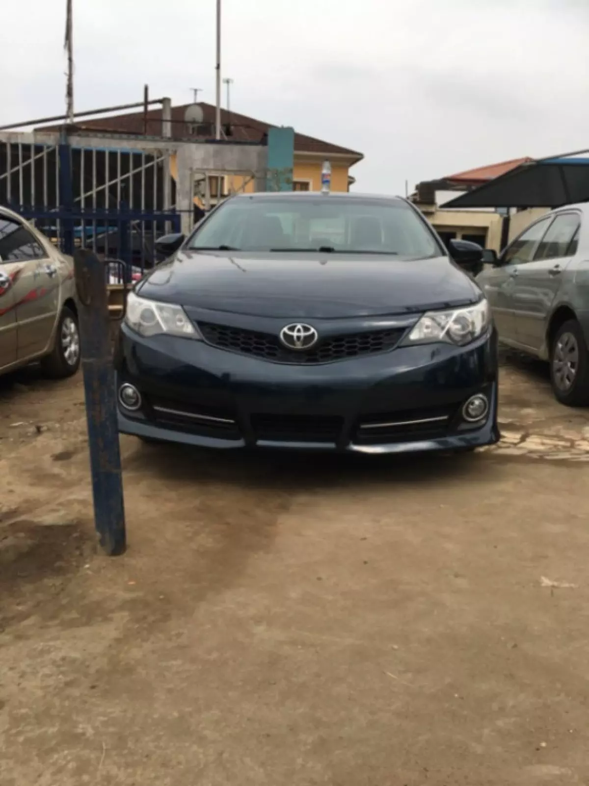 Toyota Camry - 2014