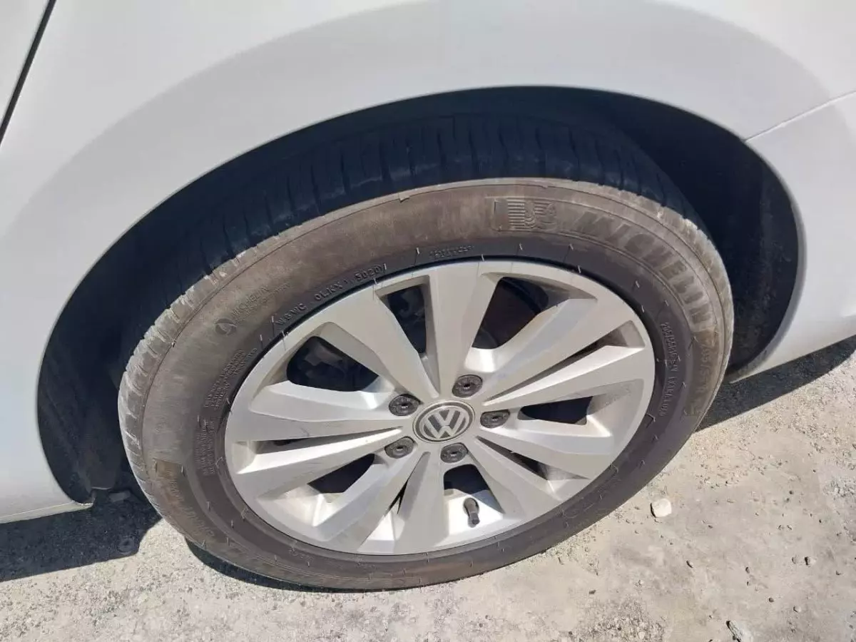 tyre3