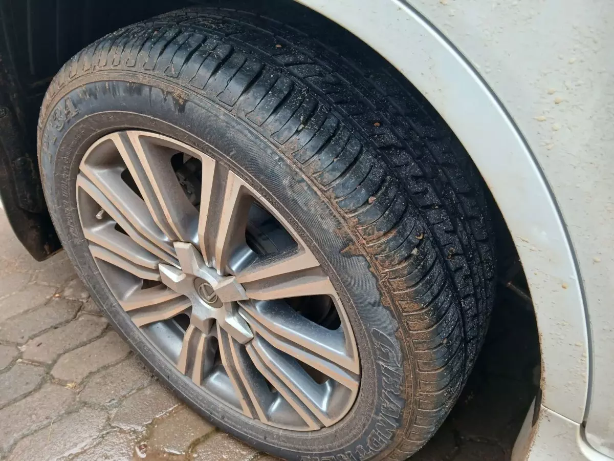 tyre3