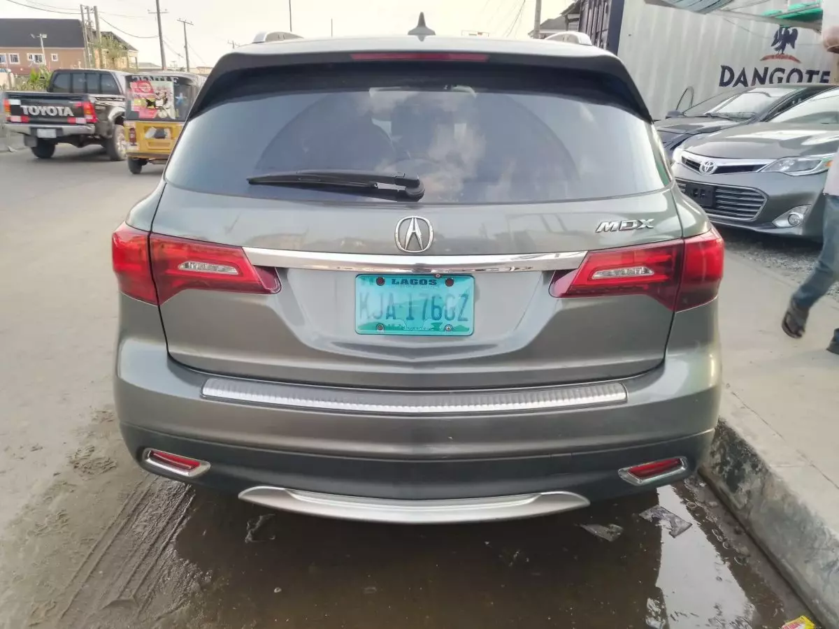 car Back