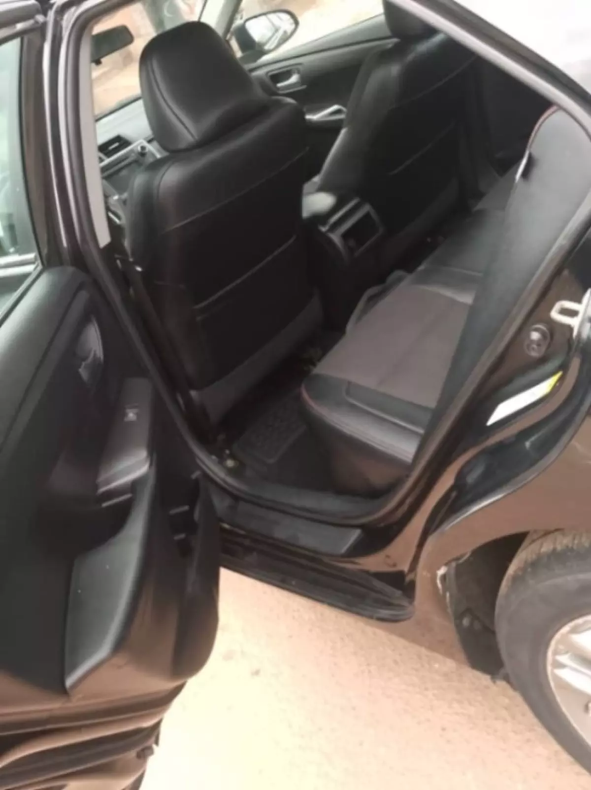 interiorBack