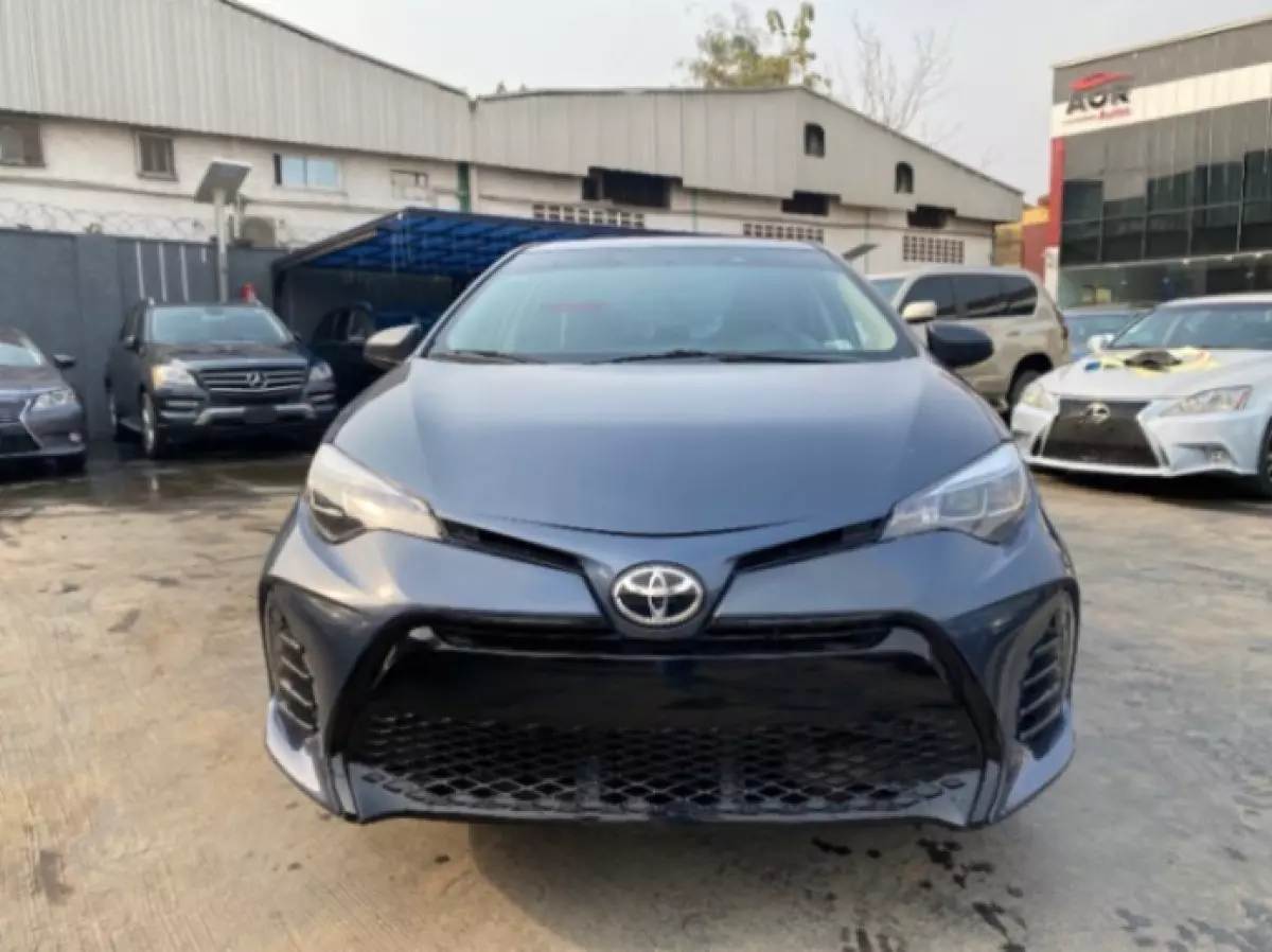 Toyota Corolla - 2016