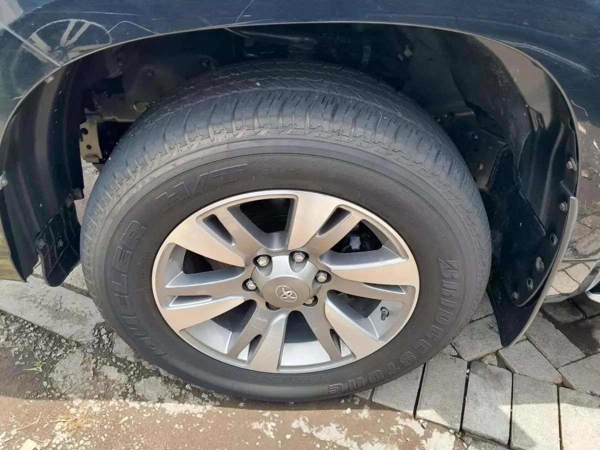 tyre2