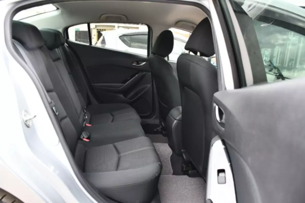 interiorBack