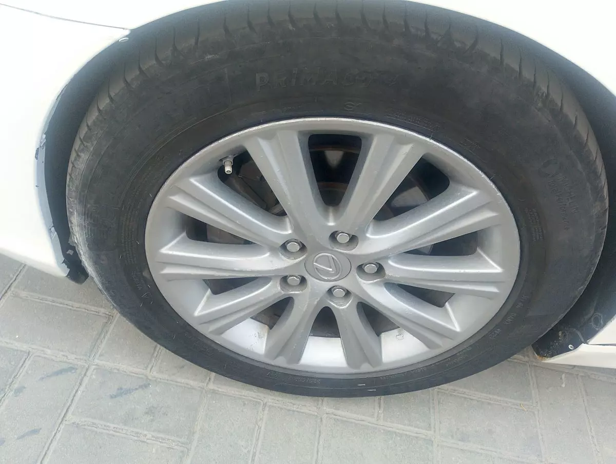tyre3