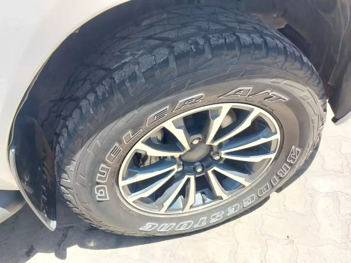 tyre0