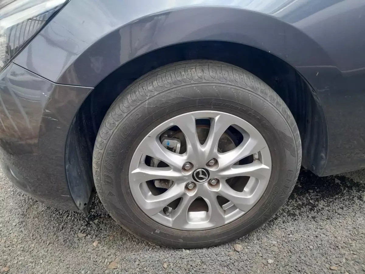 tyre1
