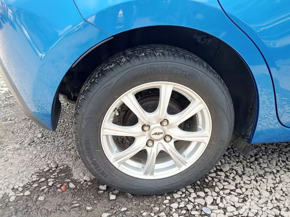 tyre0